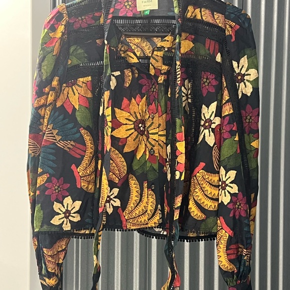 Farm Rio Colorful Patterned Top - Picture 3 of 7